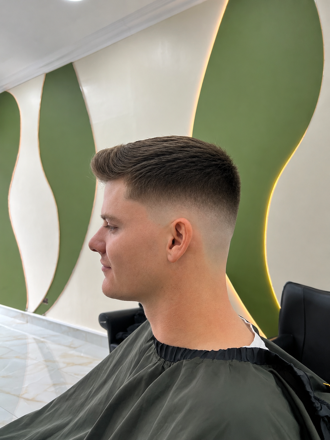 Clean skin fade haircut at Murad’s Salon